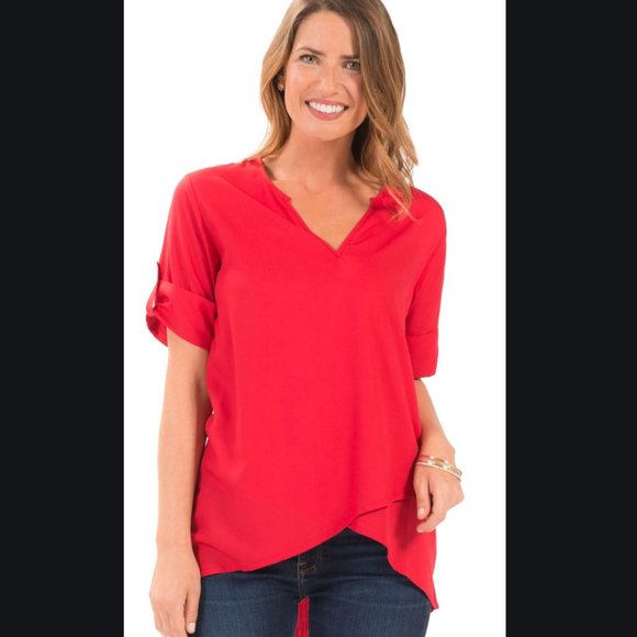 Escapada Asymmetrical Hem Roll Tab Blouse in Pink